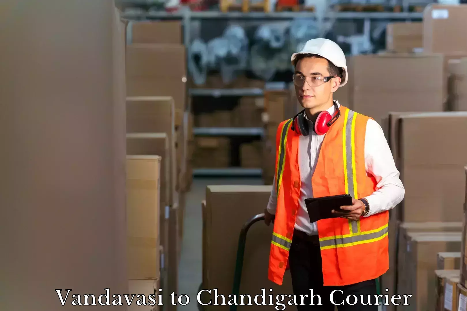 Emergency baggage service Vandavasi to Chandigarh